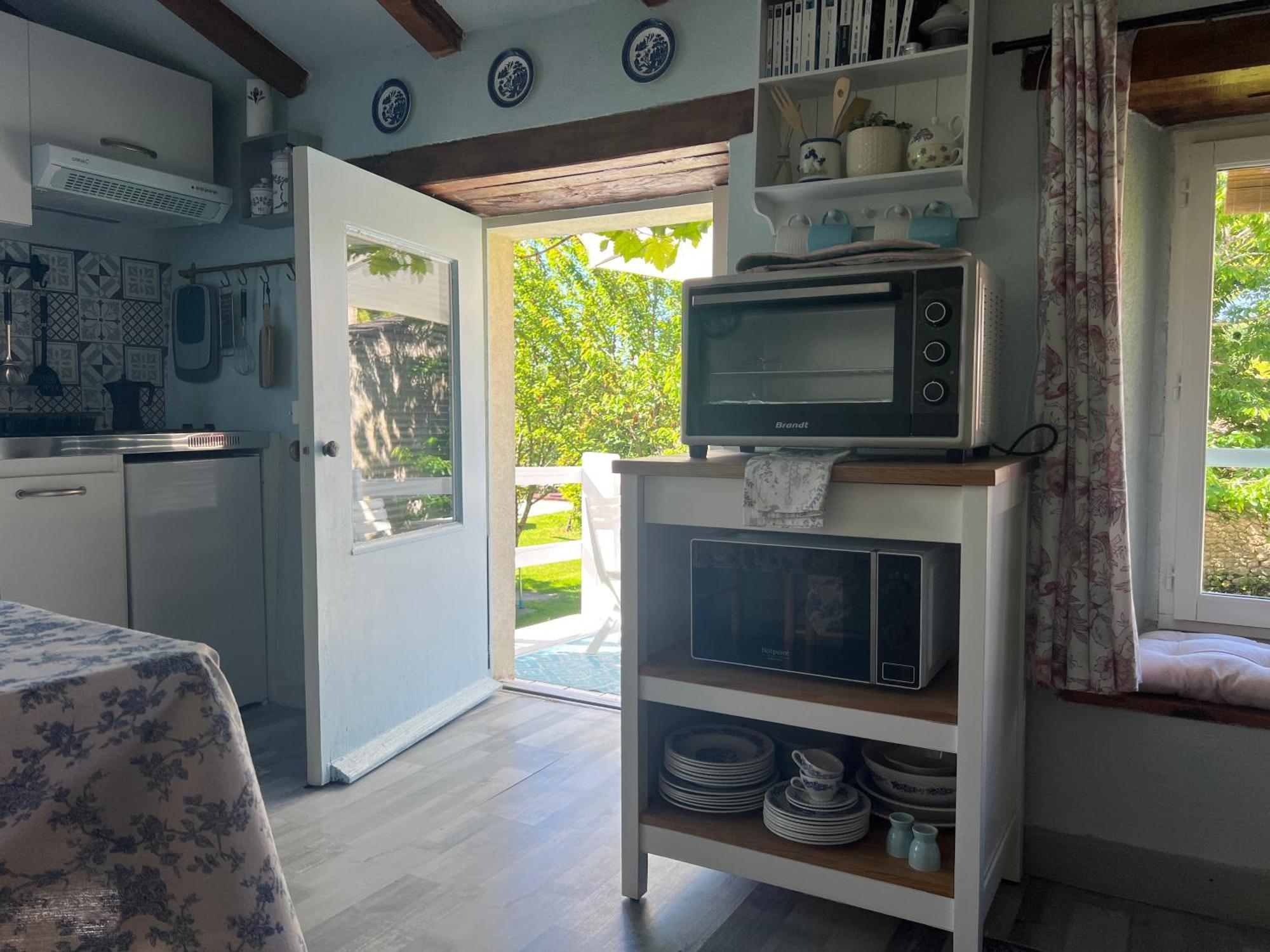 La Colline De Tilleul - Les Deux Puits - Cosy Cottage With Swimming Pool Near Aubeterre Saint-Romain  Eksteriør bilde